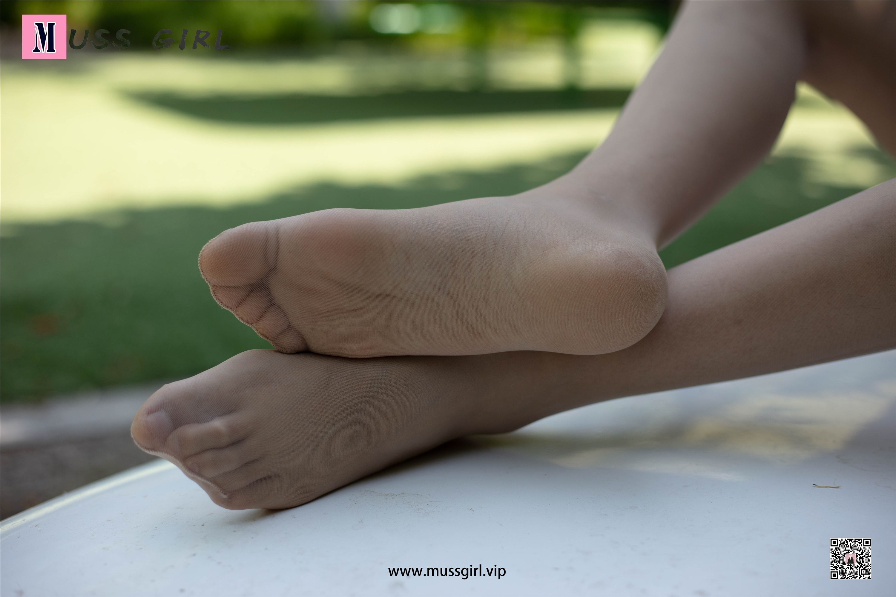 MussGirl慕丝女郎  NO.211 牛仔热裤肉丝美女